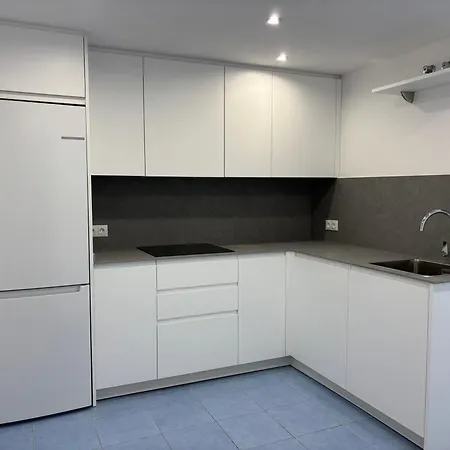 아파트 Zentromar 에스테포나